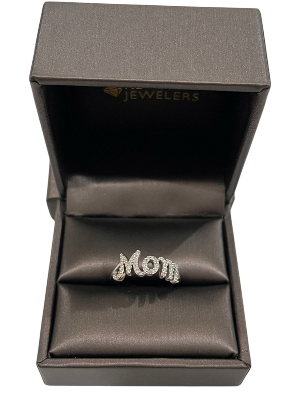 Kevin Jewelers Sterling Silver Round Diamond (1/4 ct) Prong Set “Mom” Ring NIB